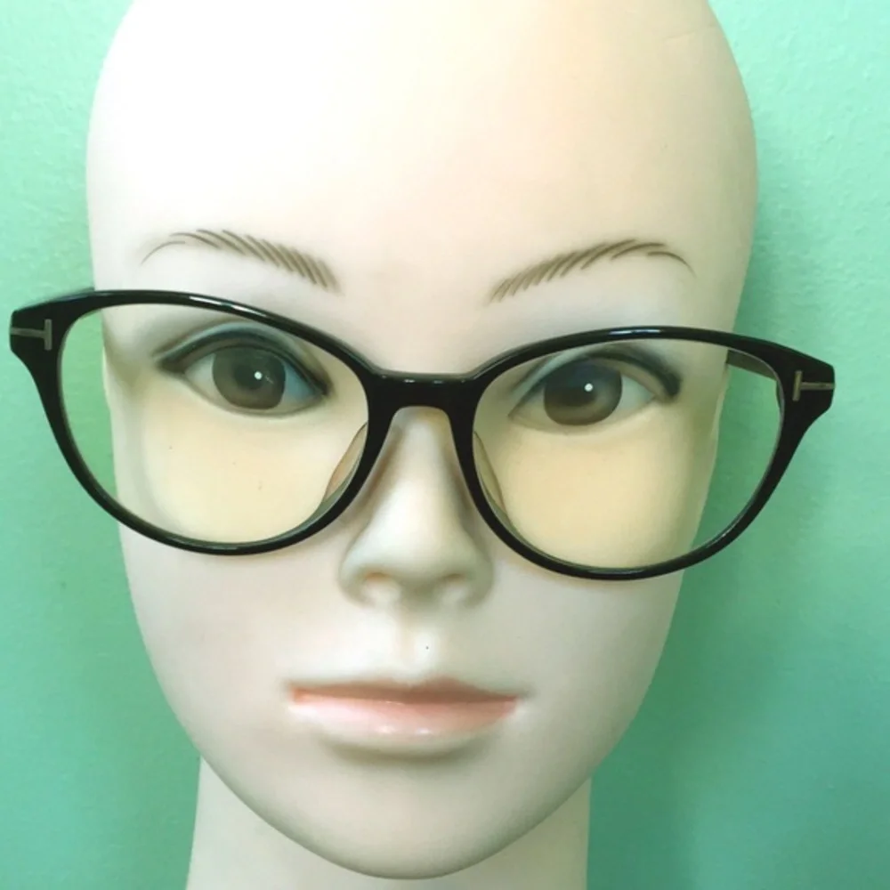 Tom Ford Glasses w Case and Cleaning Cloth
